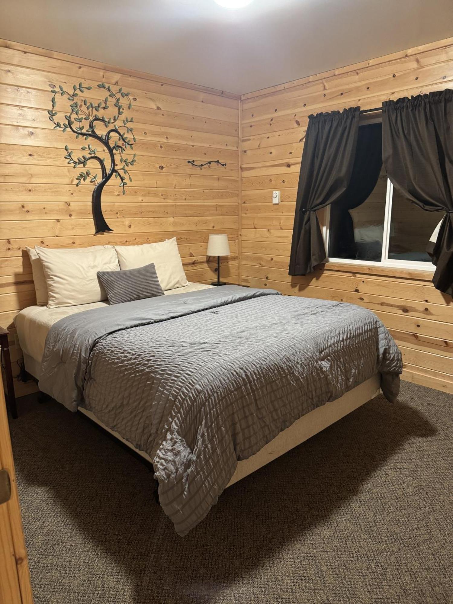 Susitna River Lodging, Backwoods Cabins Талкитна Экстерьер фото