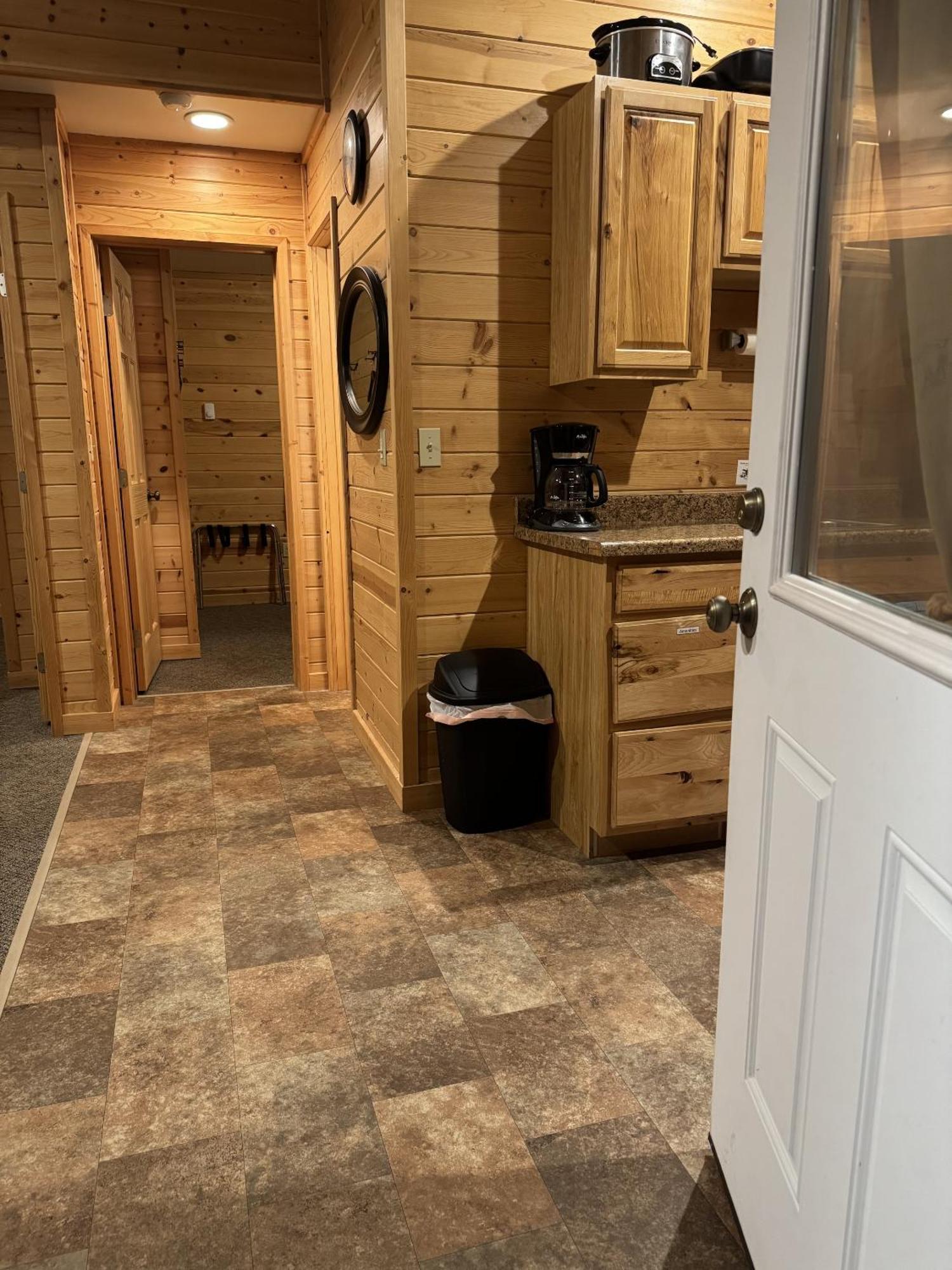 Susitna River Lodging, Backwoods Cabins Талкитна Экстерьер фото