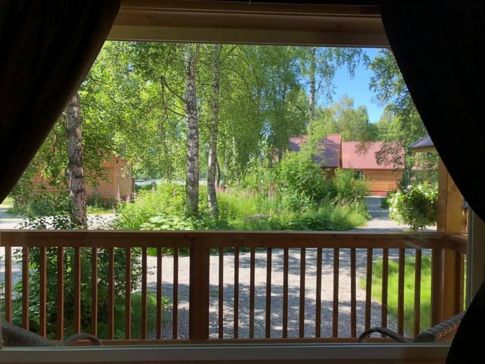 Susitna River Lodging, Backwoods Cabins Талкитна Экстерьер фото